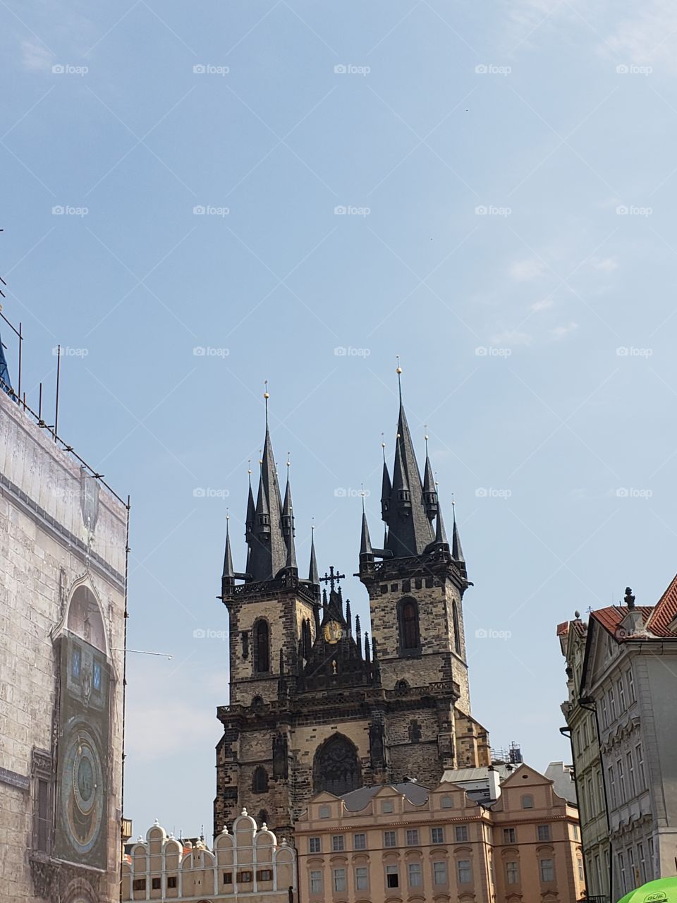 castillos y relojes en Praga