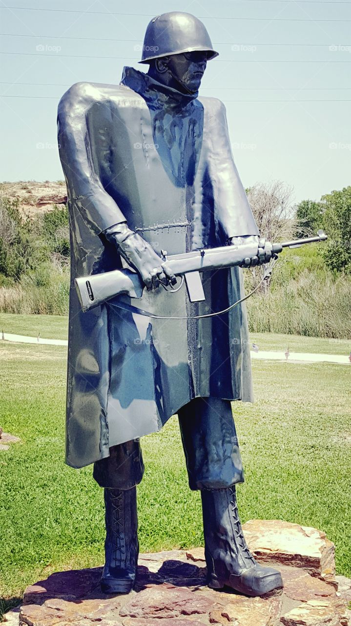 Veteran's Statue