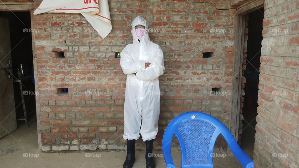 Personal protective equipment(PPE) in the context of filovirus disease outbreak response.