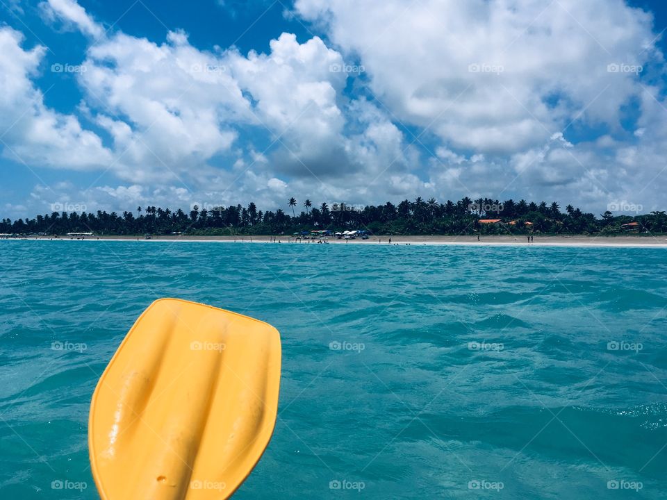 (MARAGOGI BEACH, BRAZIL) - Navegar eu vou neste verão... sem rumo, sem destino, apenas vivendo a estação! 🇧🇷 / To sail I go this summer ... aimlessly, without destination, just living the season! 🇺🇸