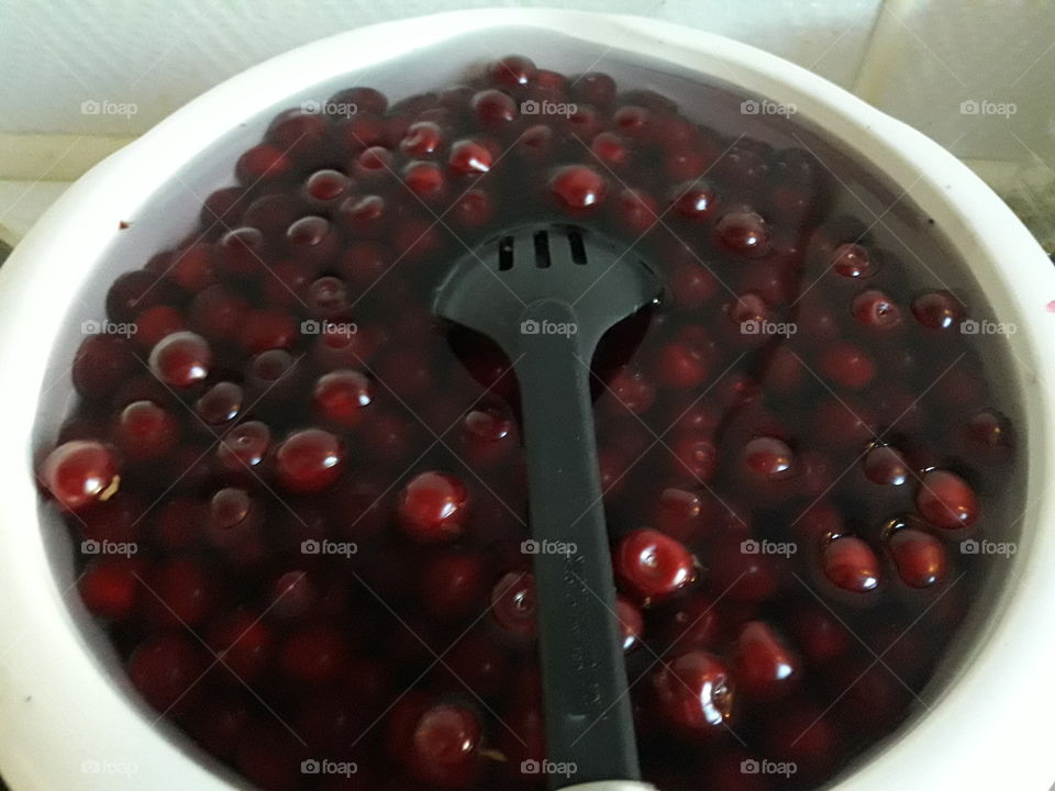 Cherry Harvest in a bowl.