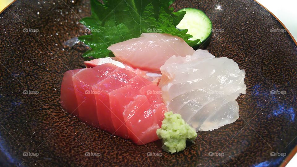 sashimi dish