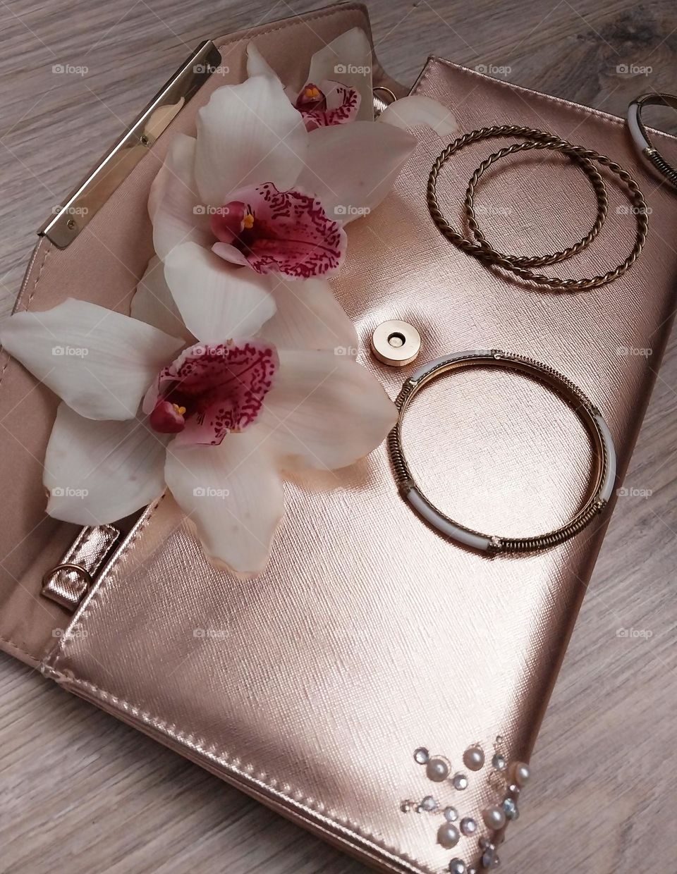 a little pink bag with flowers
