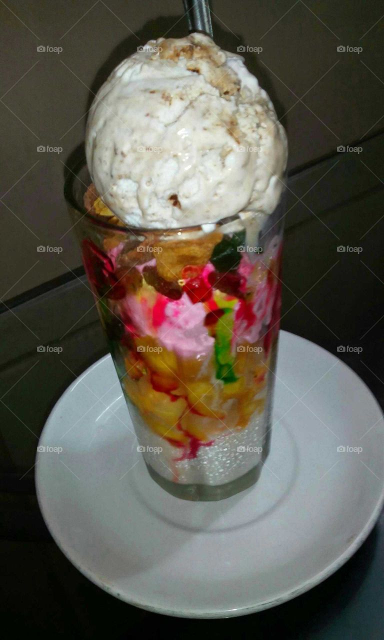 Gadbad Special ice cream of Kerala