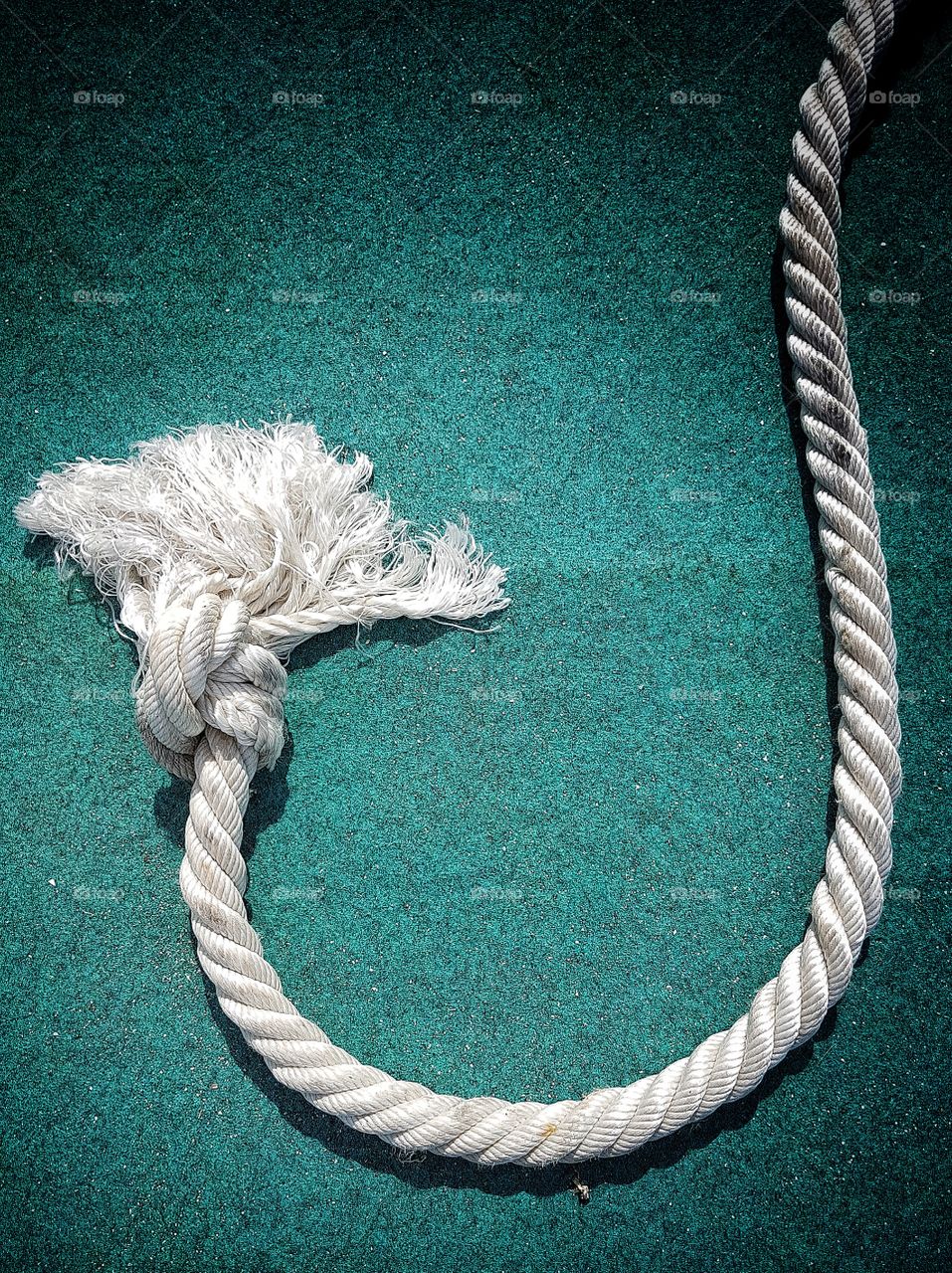 White rope.