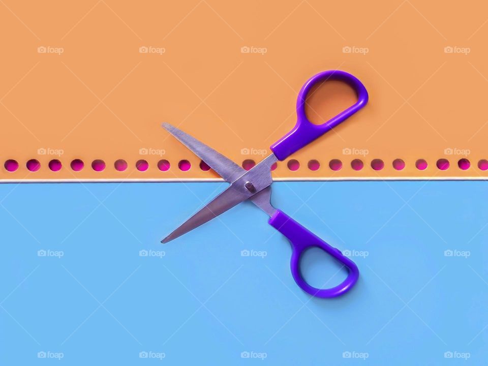 a cutting scissors on the go...