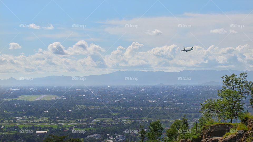 the plane is going to be landing