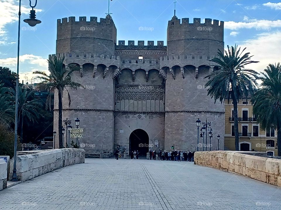 torres de Serrano