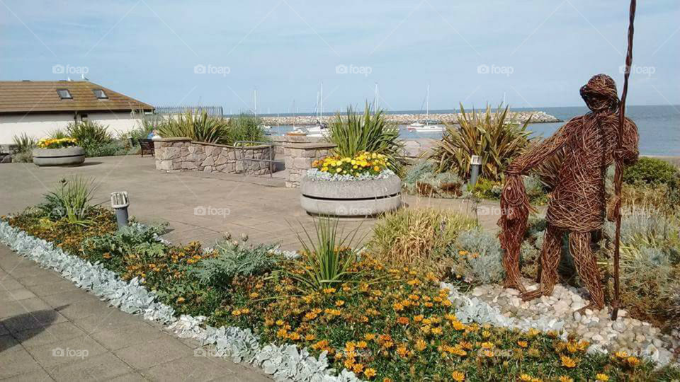 A SCULPTURE IN THE GARDEN.