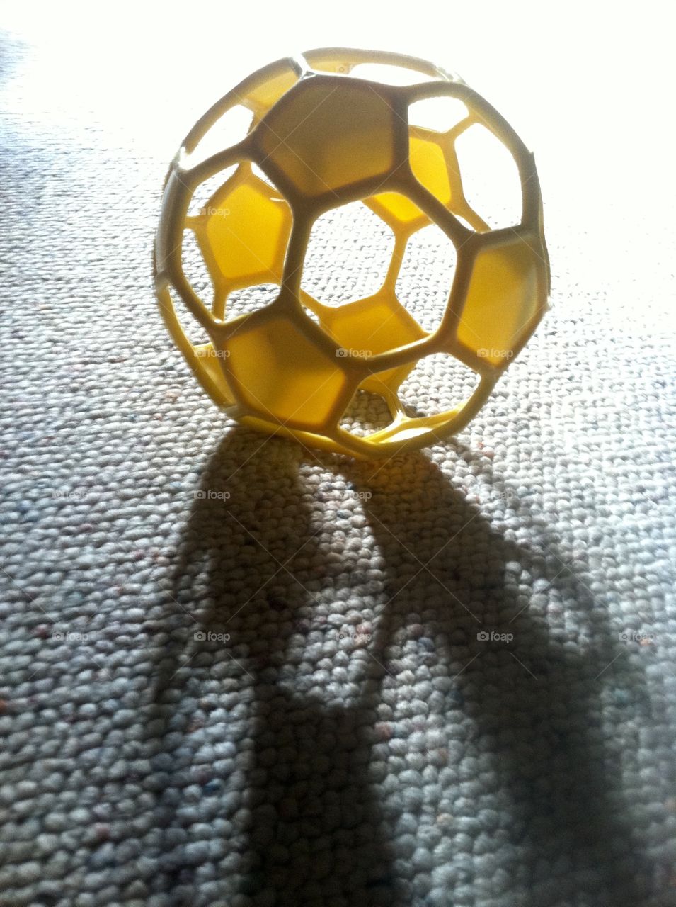 Toy hexagonal ball