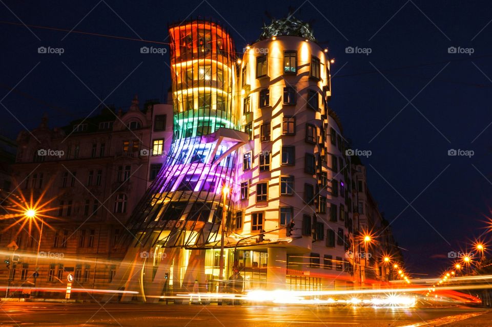 Dancing house