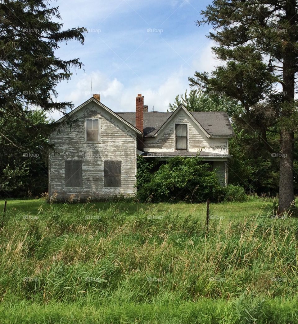 Old abandoned home 
