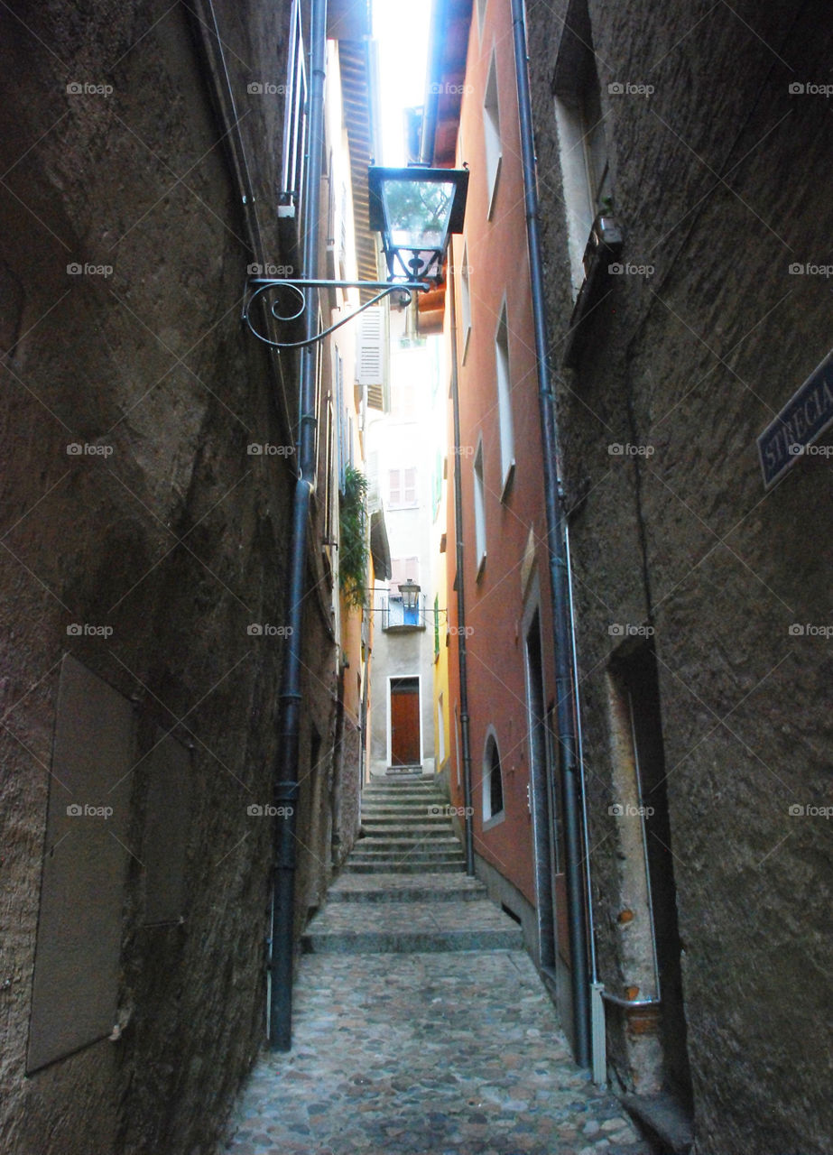 italy city alley province of vicenza by wme