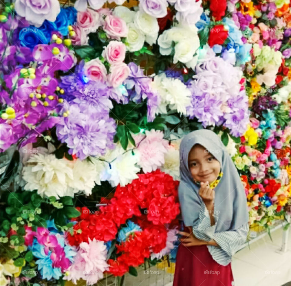 flower and smiling