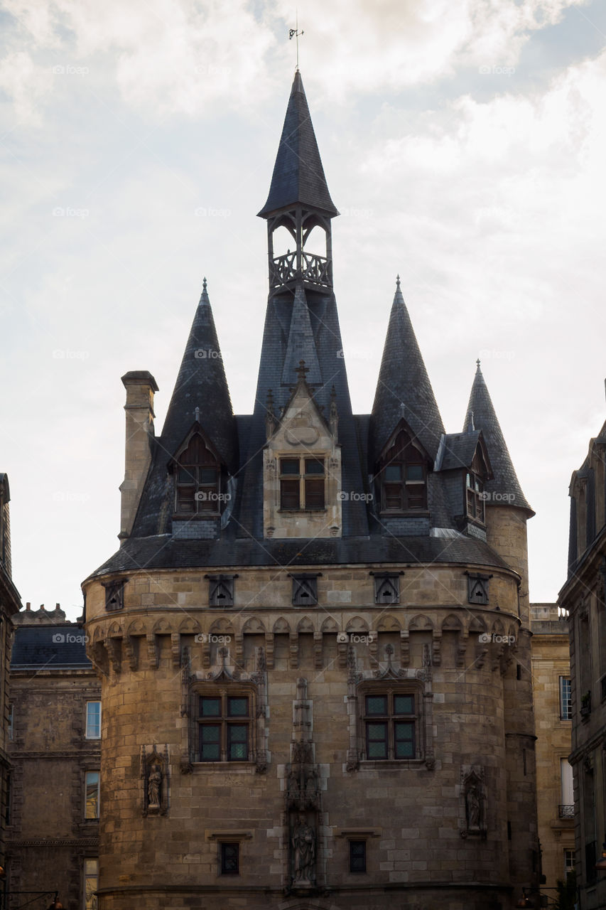 Porte Cailhau, la Grosse Cloche, Bordeaux 