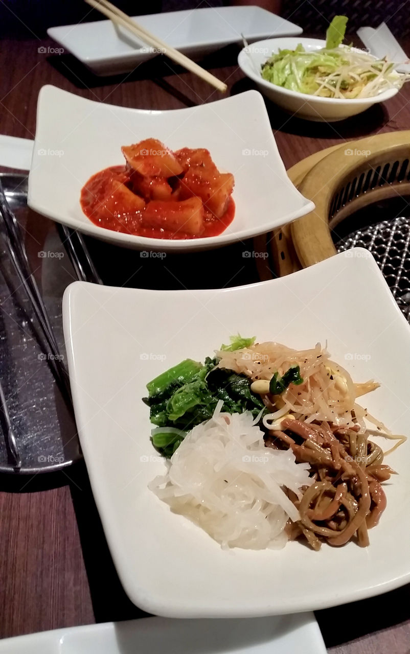 Such a clean and healty food are showing here. Close your eyes and try to taste.