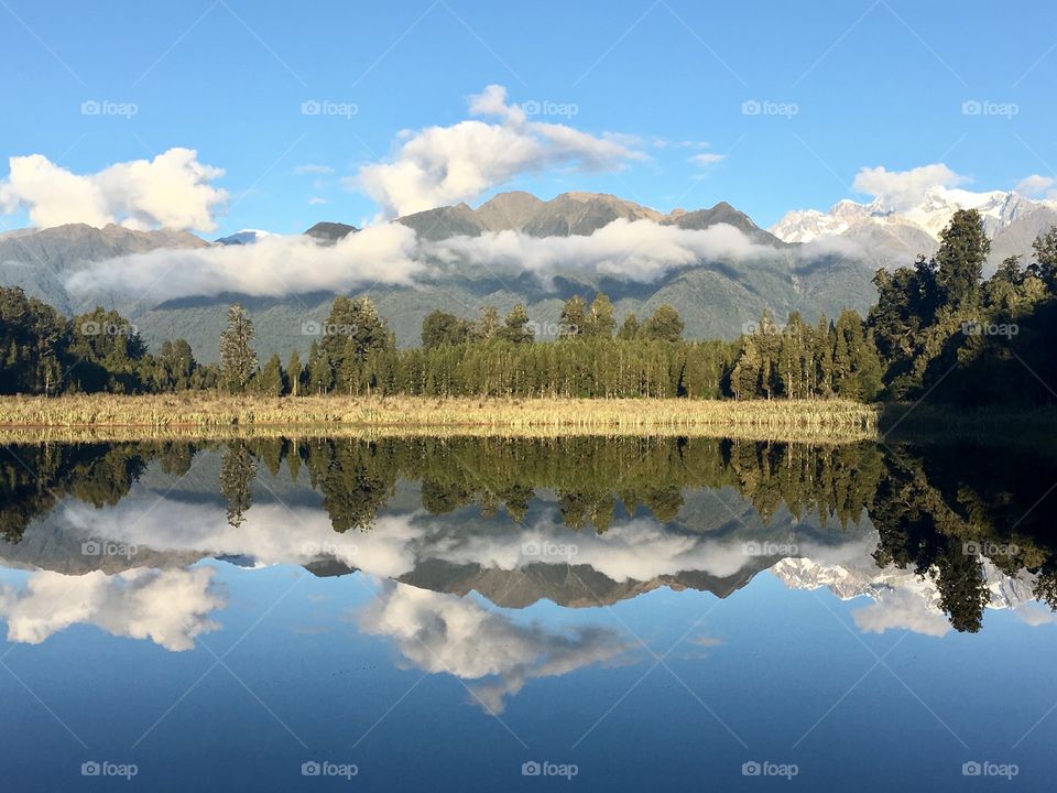 Lake Matheson- reflection lake 