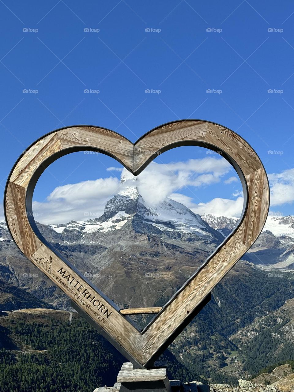 Love in the Mountains 