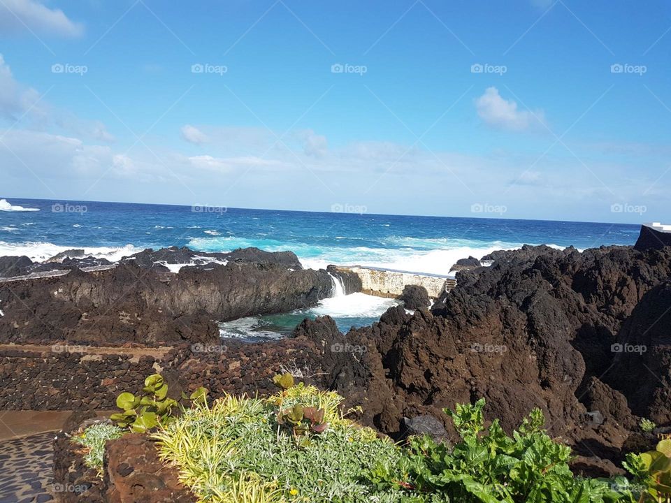 Sea#view#rocks#sky