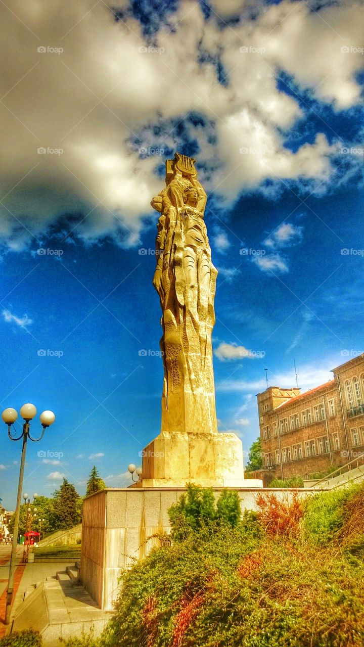 munumento, statue, three, graces, sumen, Bulgaria,