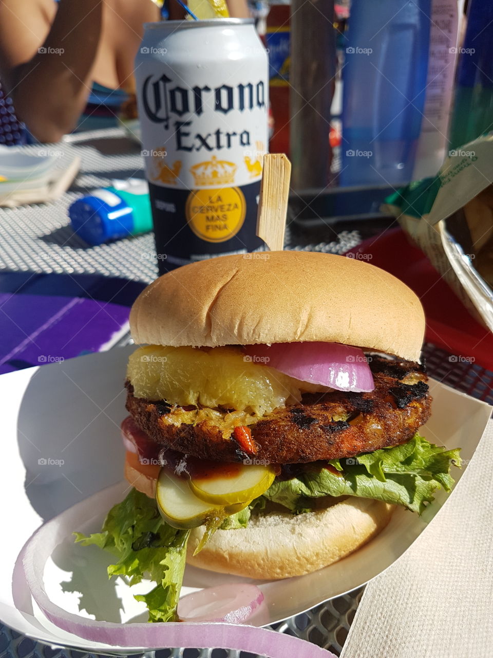 vegetarian burger & beer