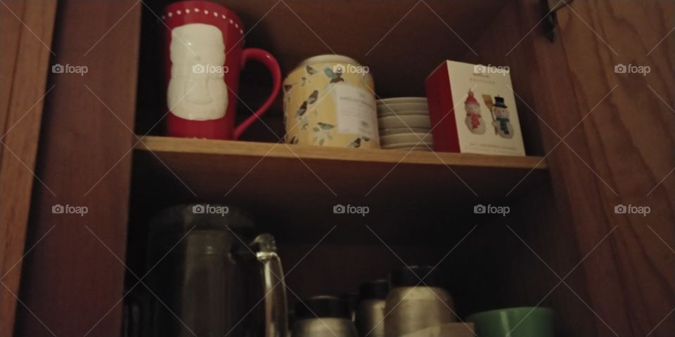 gifts cups tea can shelf