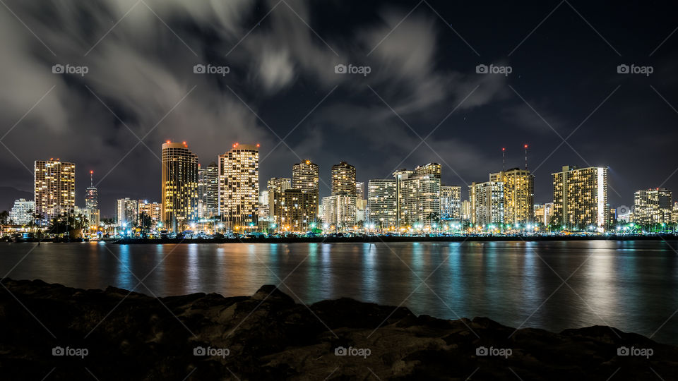 honolulu at night