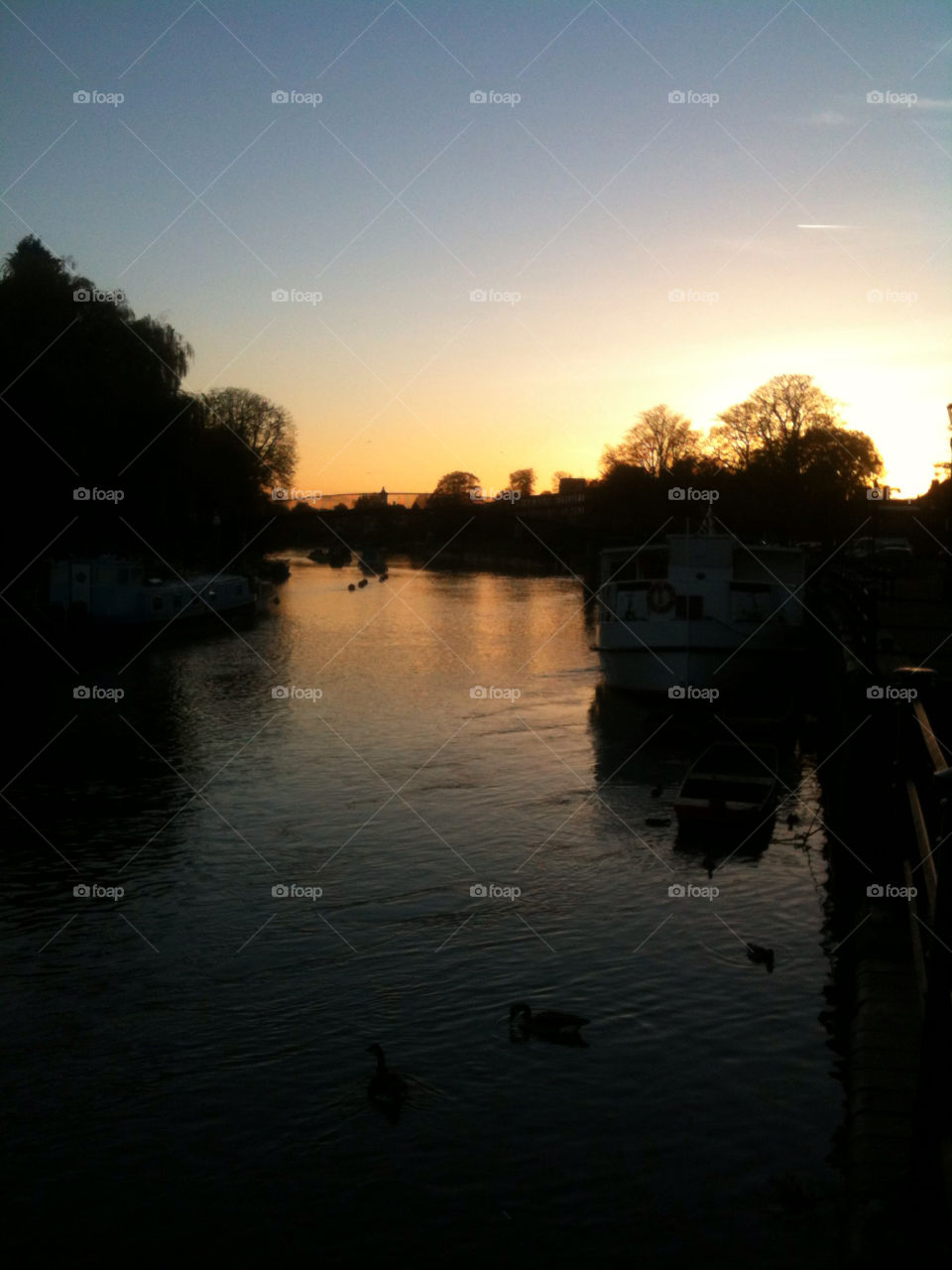 sunset river thames twickenham london by mark.d.tarrant