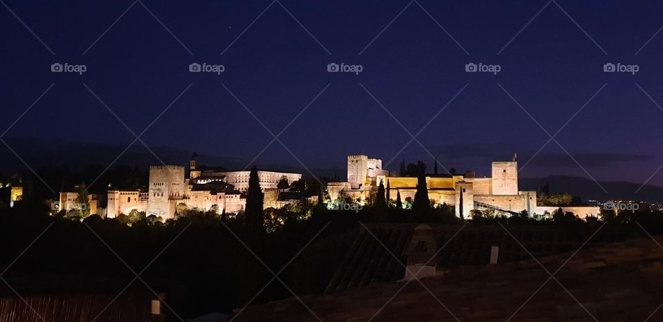 Alambra de Granada de noche