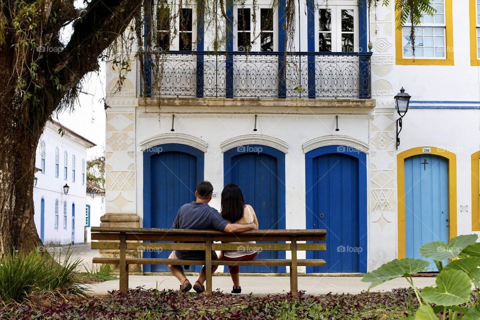 A Brazilian couple just enjoying each other’s company 