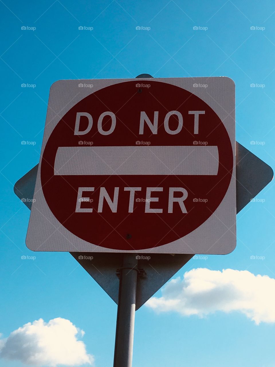 Do not enter 🗯