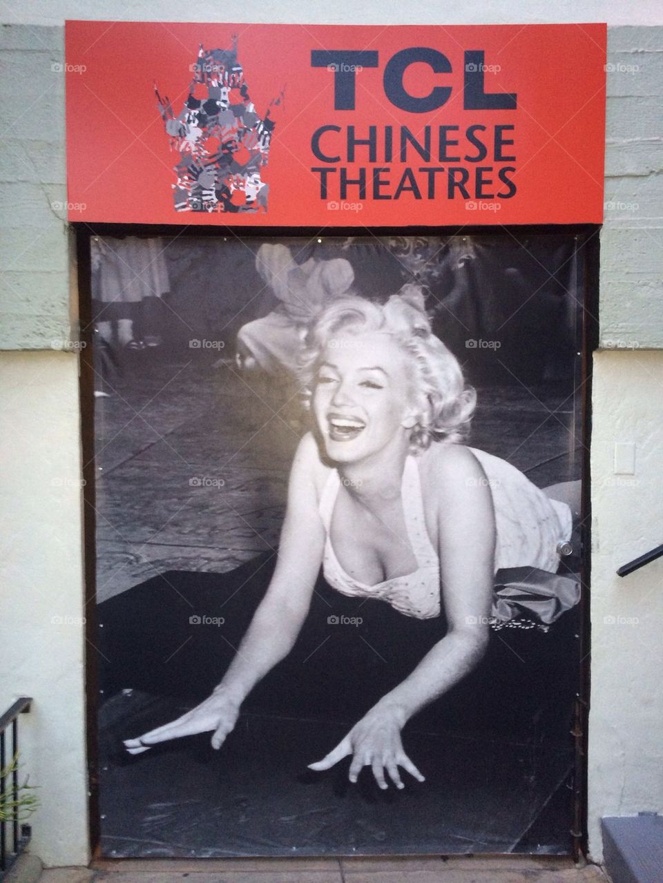 Marilyn Monroe at Grauman's