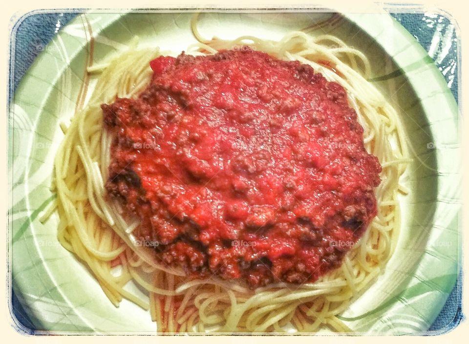 colorful spags. spaghetti and sauce gor dinner.