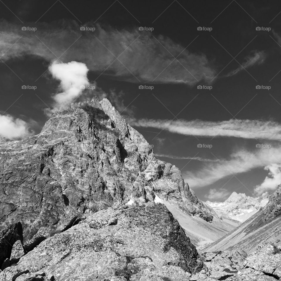 Black and white mountain peaks