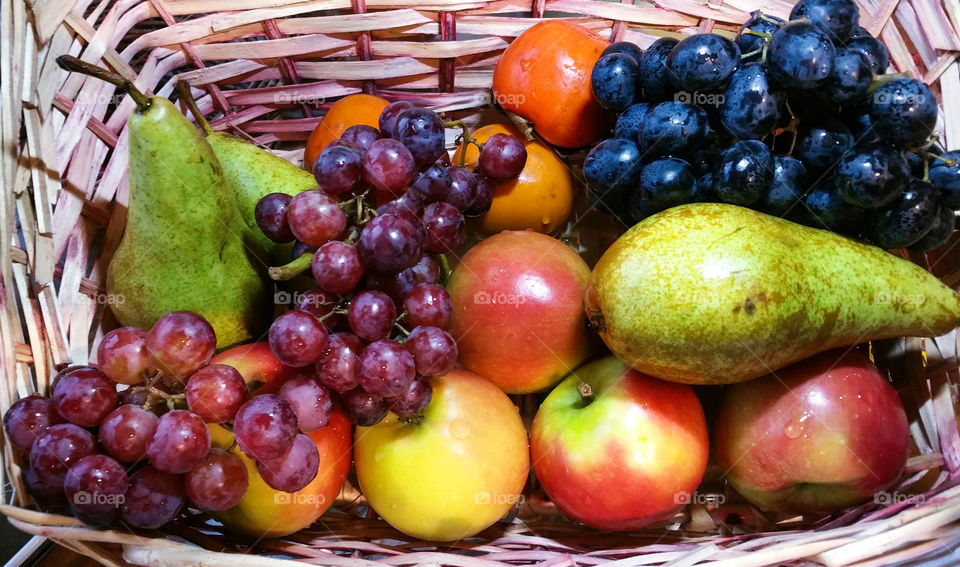 Fresh fruit in the basket