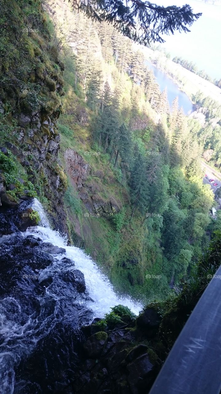 Top of Multnoma Falls. hike all the way to the top, about 1 3/4 mile and mostly uphill, this is the view. over the edge is the fall itself