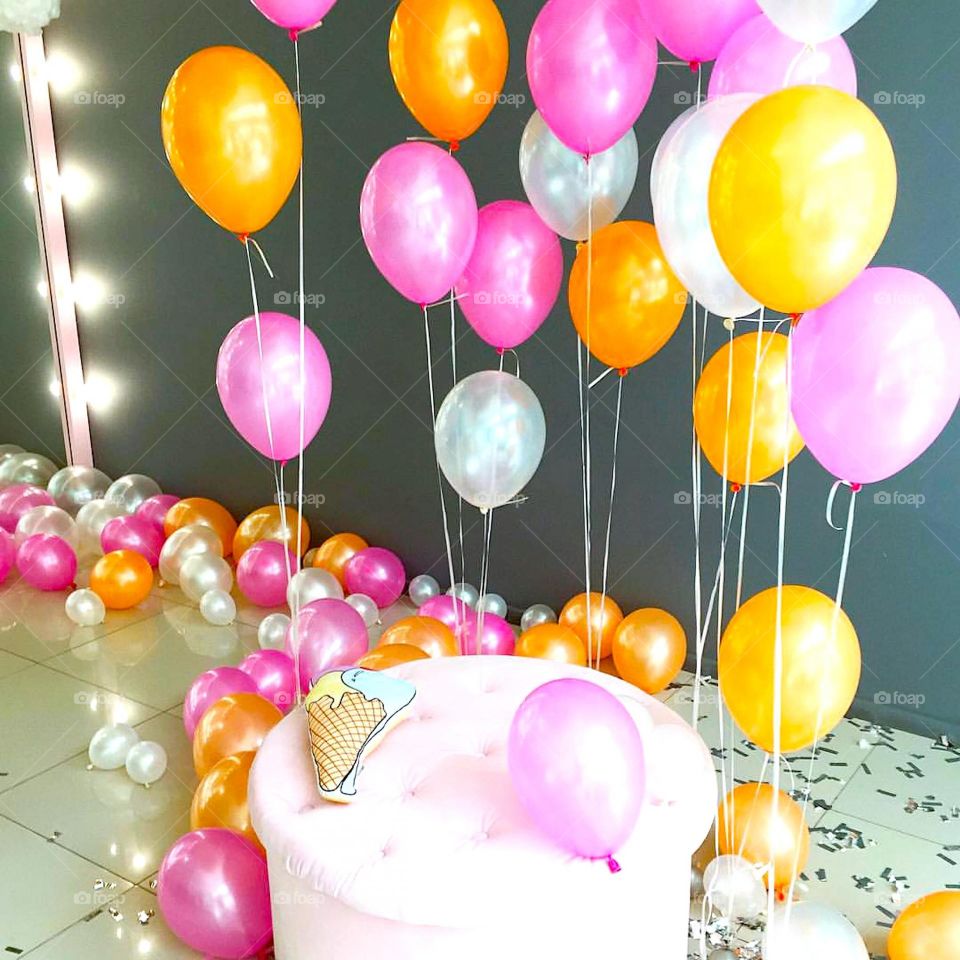 balloons party