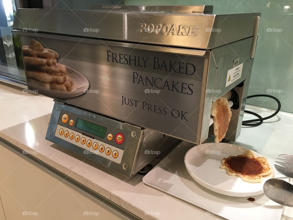 Automatic stainless steel pancake maker 