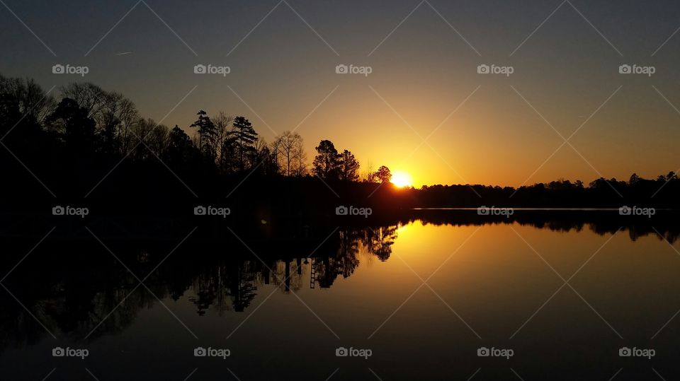 sunrise on the lake