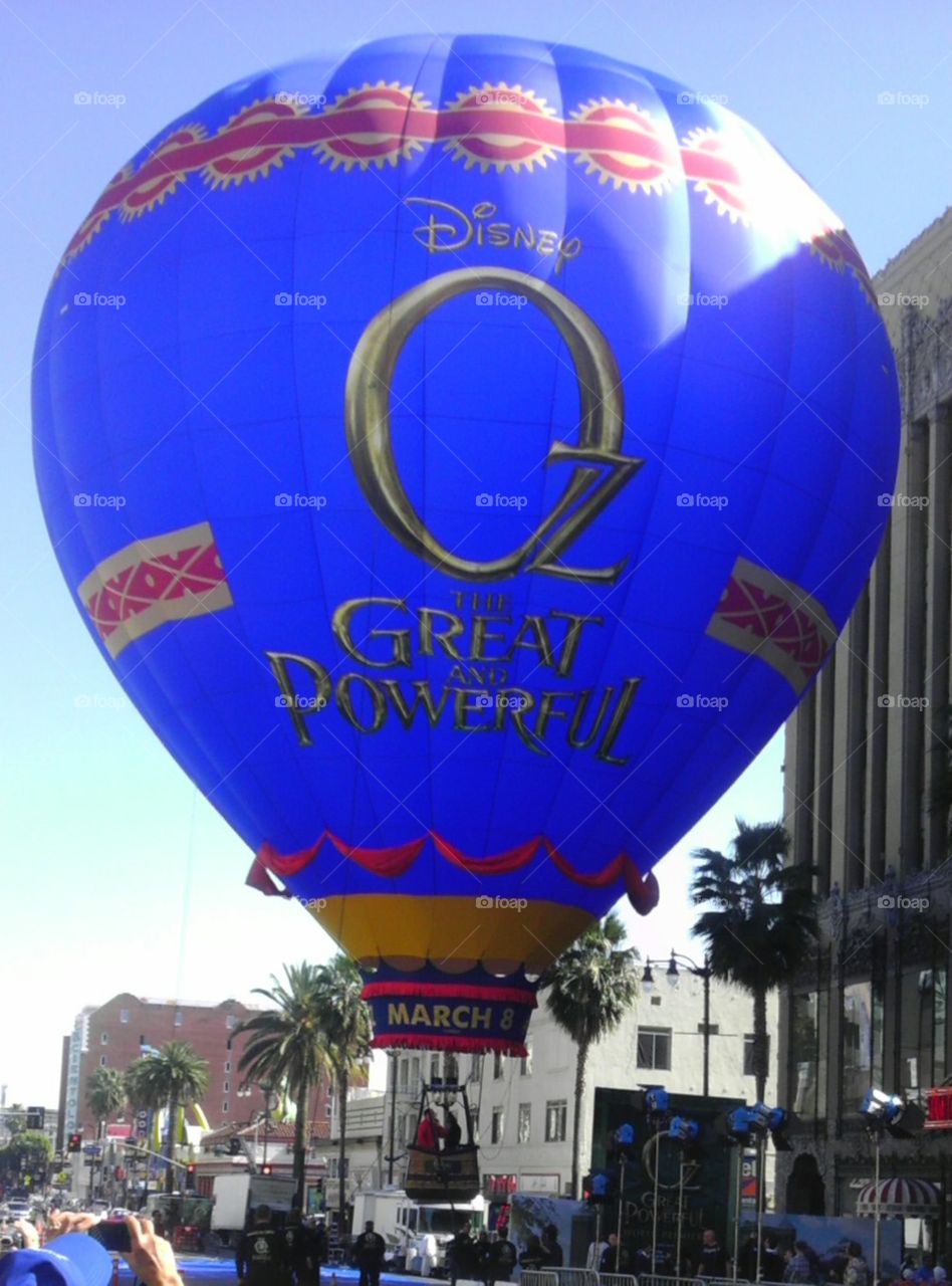 Hot Balloon, . The Hot Ballon at Hollywood  Boulevard.
