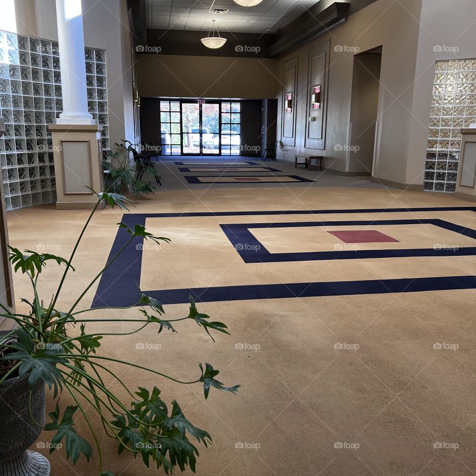 Large peaceful waiting area at Drs office in Georgia.