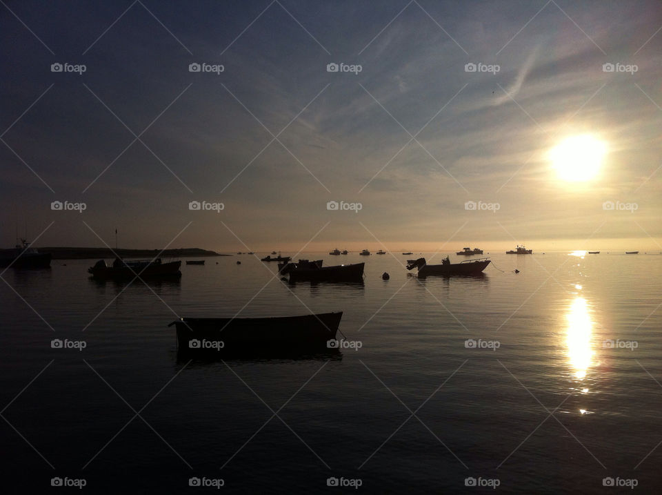 ocean boats trip sunrise by aflaum