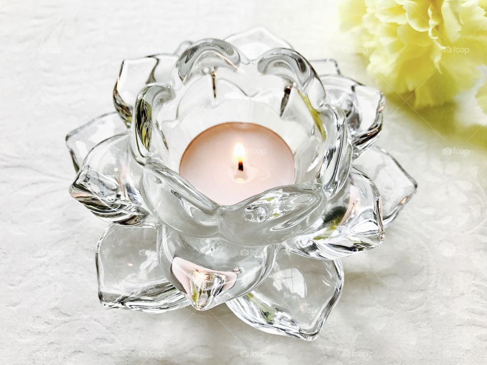 Lotus candle holder 