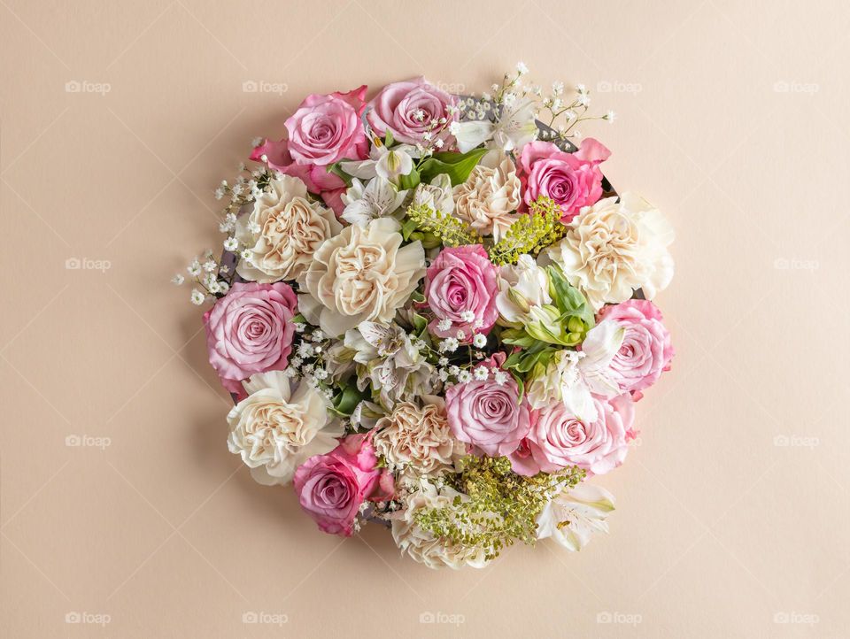 Floral circle background 
