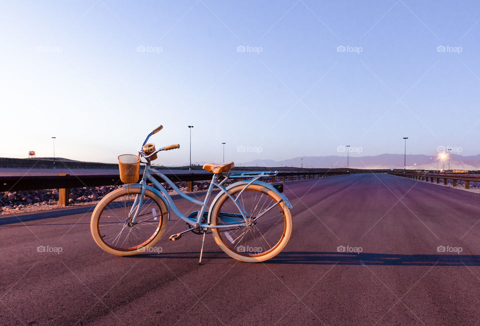 Stationary cycle on road