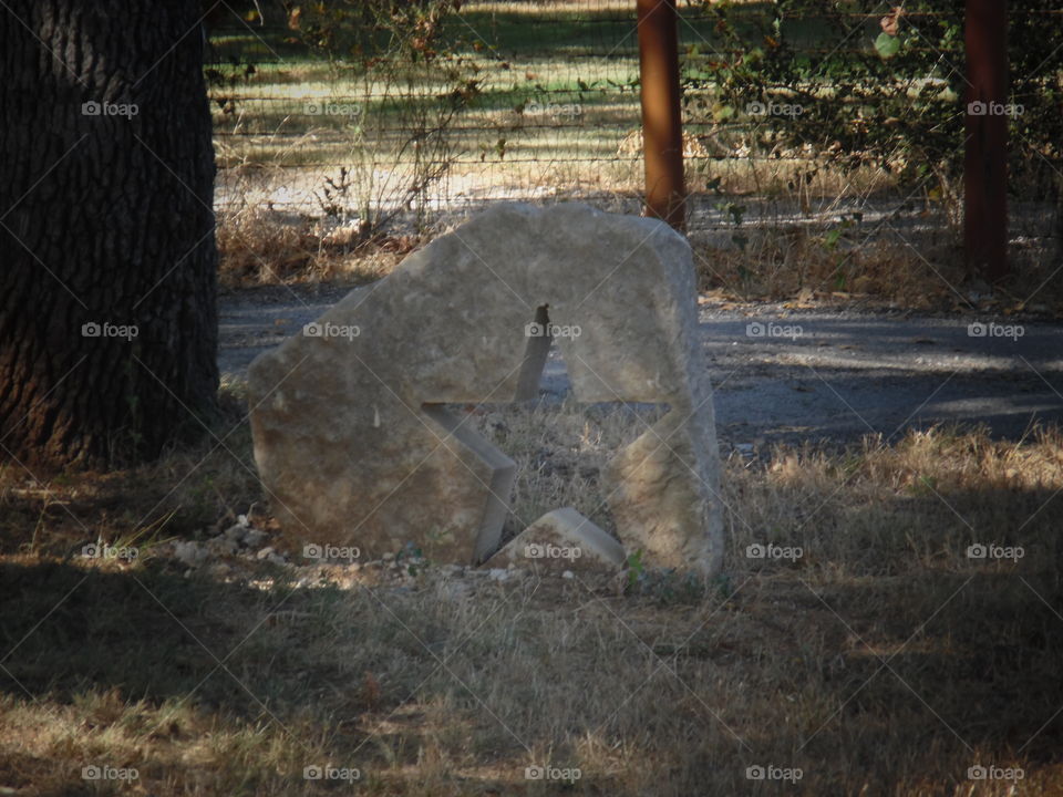 star solid. This is a labor day weekend picture I took of a rock with a star carved in it. 👣 🚶 🏃 🔥 💨