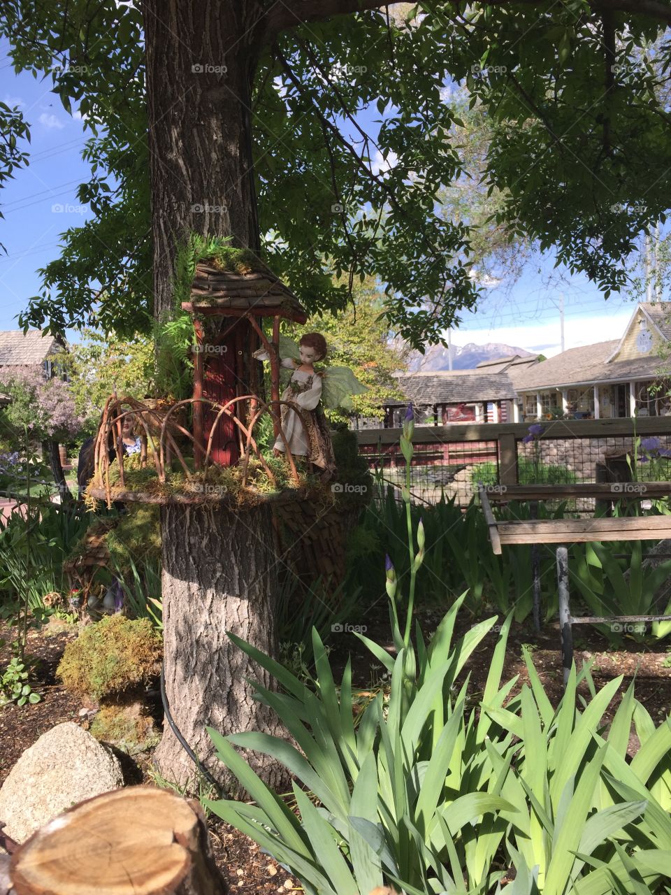 Fairy Quest. Pixie Home. Fairy Homes & Gardens. Pixie Hollow and Gardens. Gardner Village, in West Jordan, Utah. @chelseamerkleyphotos - Copyright © CM Photography. May 2019. 
