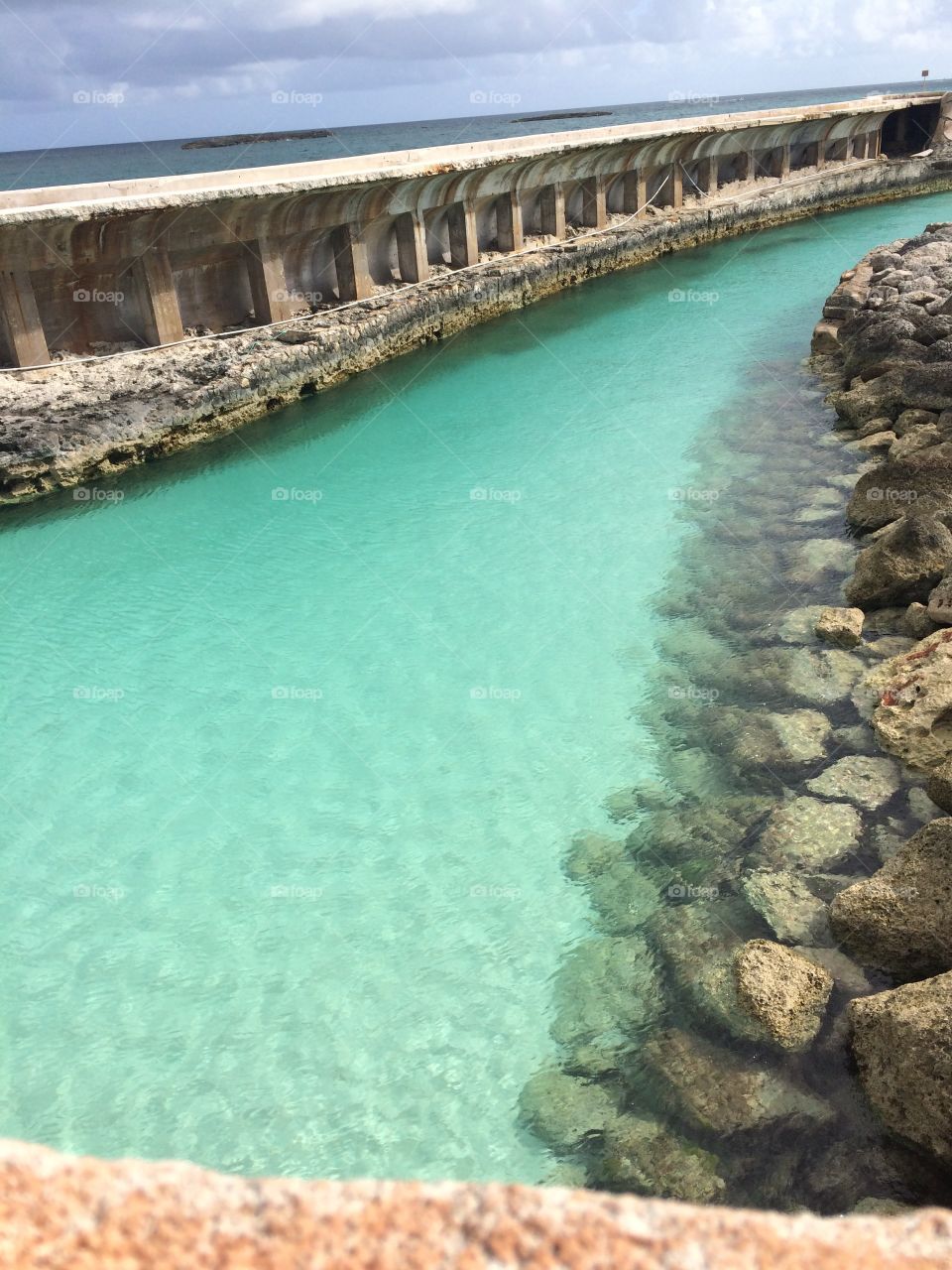 Sea Wall in Nassau, Bahamas at the Atlantis Resort. 
