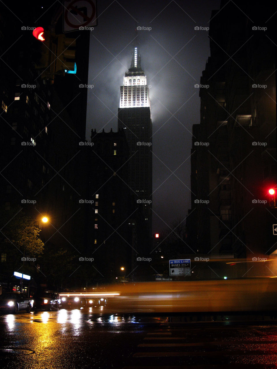 newyork night rain usa by kurekuremartin