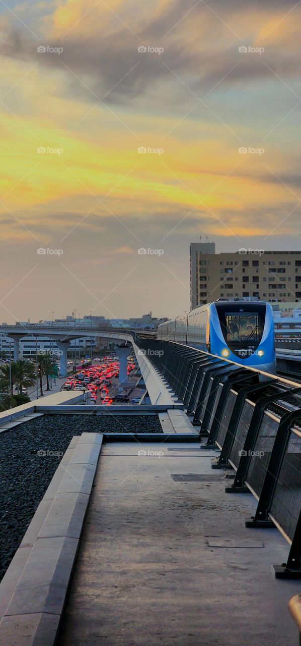 The Dubai Metro is the world's longest driverless rail system and one of the most advanced metro networks. It runs partly underground and partly via elevated viaducts. So far, green and red these two lines have been constructed.